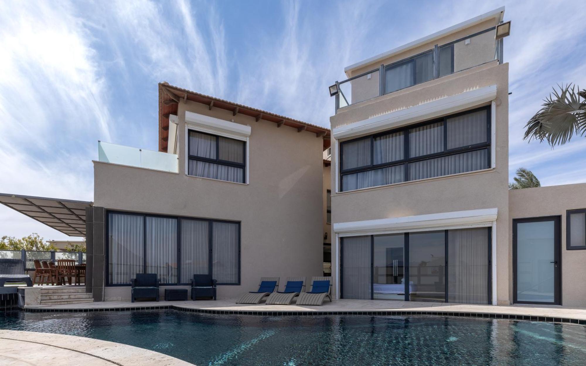 אילת Villa Daniela heated pool וילה דניאלה בריכה מחוממת מראה חיצוני תמונה